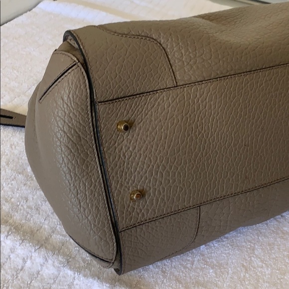 SOLD ~ Perfect Fall Bag - Burberry Gladstone Tote 🍂 - Picture 5 of 8